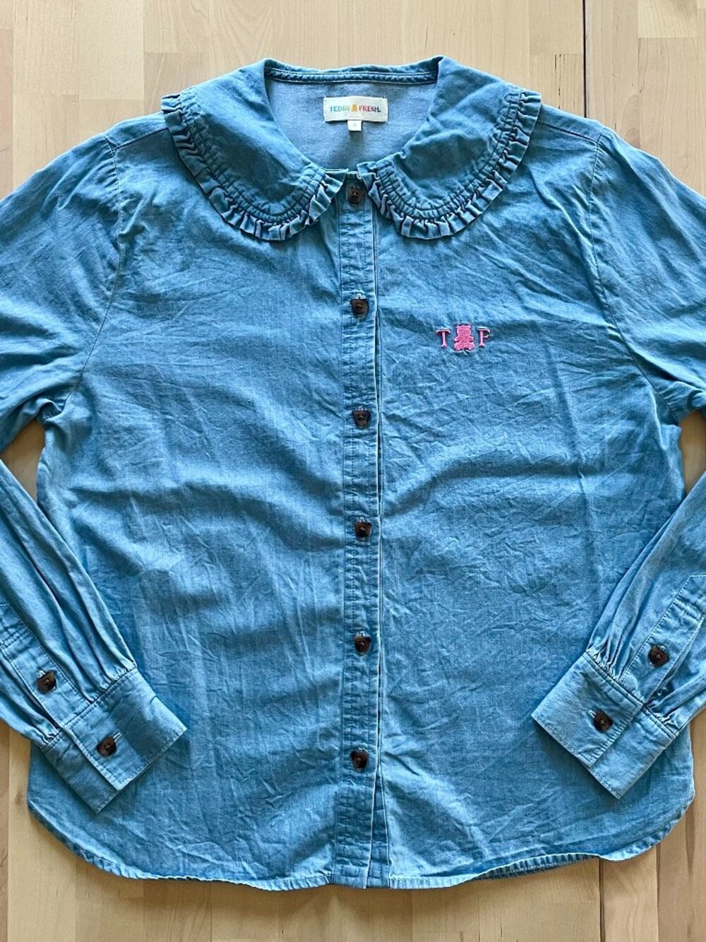 Teddy Fresh Women's Button Up Long Sleeve Blouse with Ruffle Collar size Small